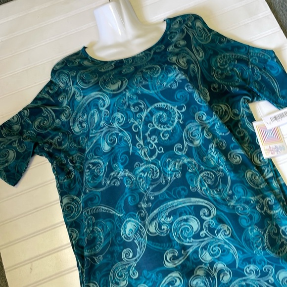 LulaRoe Paisley Printed Irma Tunic Top-0919-4 - Picture 9 of 11